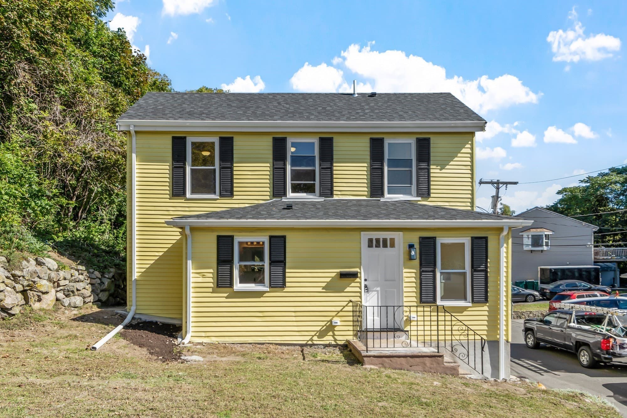 Single Family Residence at 18 Valley Road, Lynn MA 01902, Lynn, photo 2 of 34