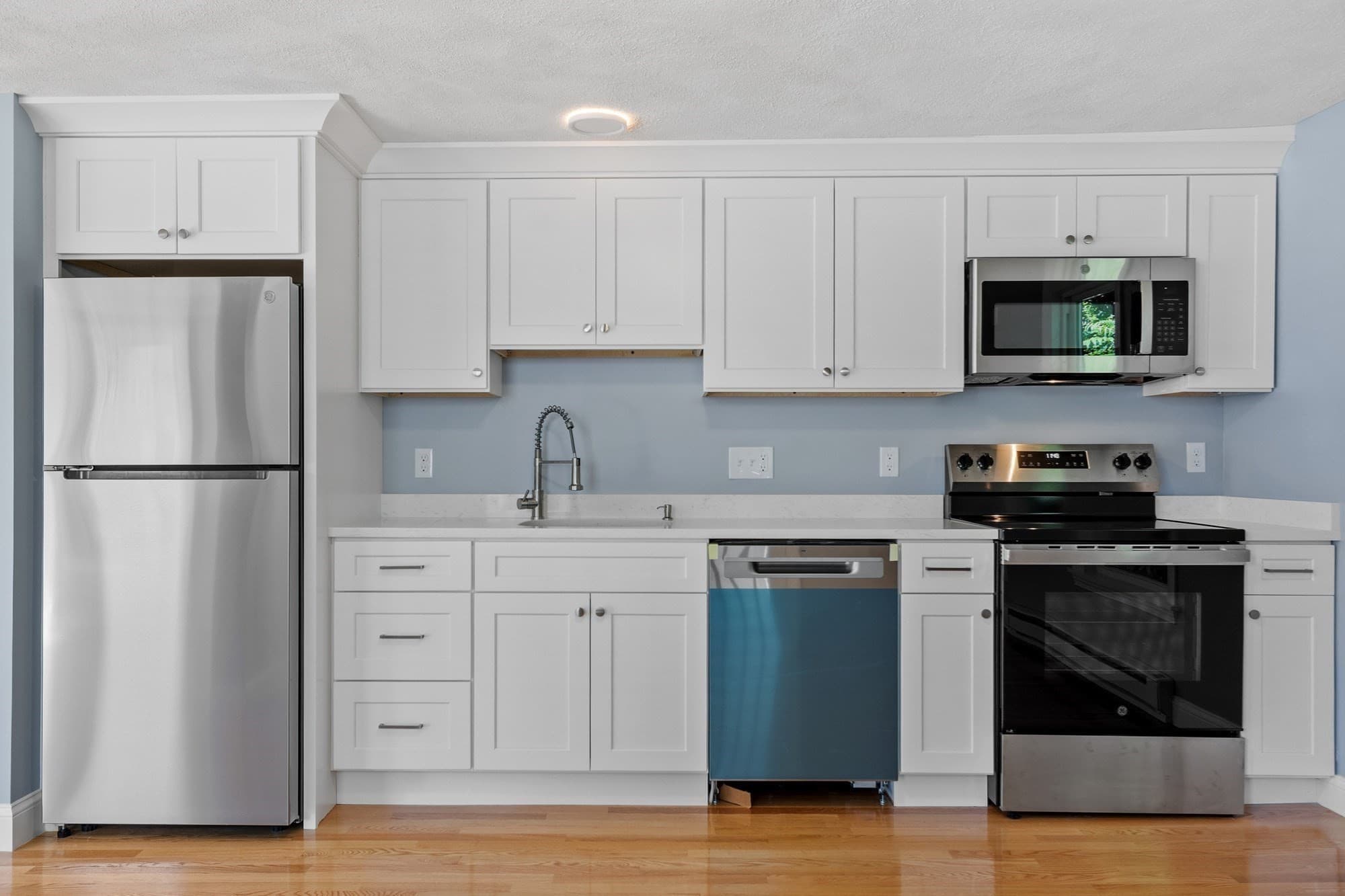 Single Family Residence at 18 Valley Road, Lynn MA 01902, Lynn, photo 12 of 34