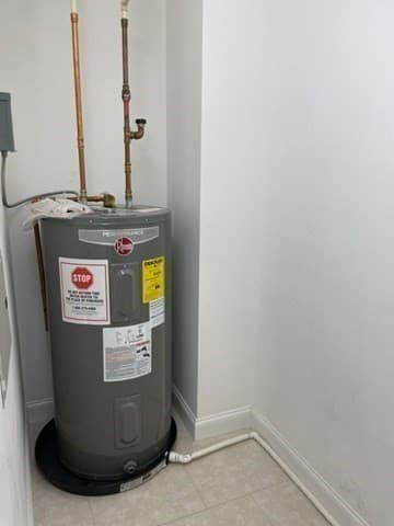 Condominium at 120 Wyllis Ave # 311, Everett MA 02149, Everett, photo 19 of 21
