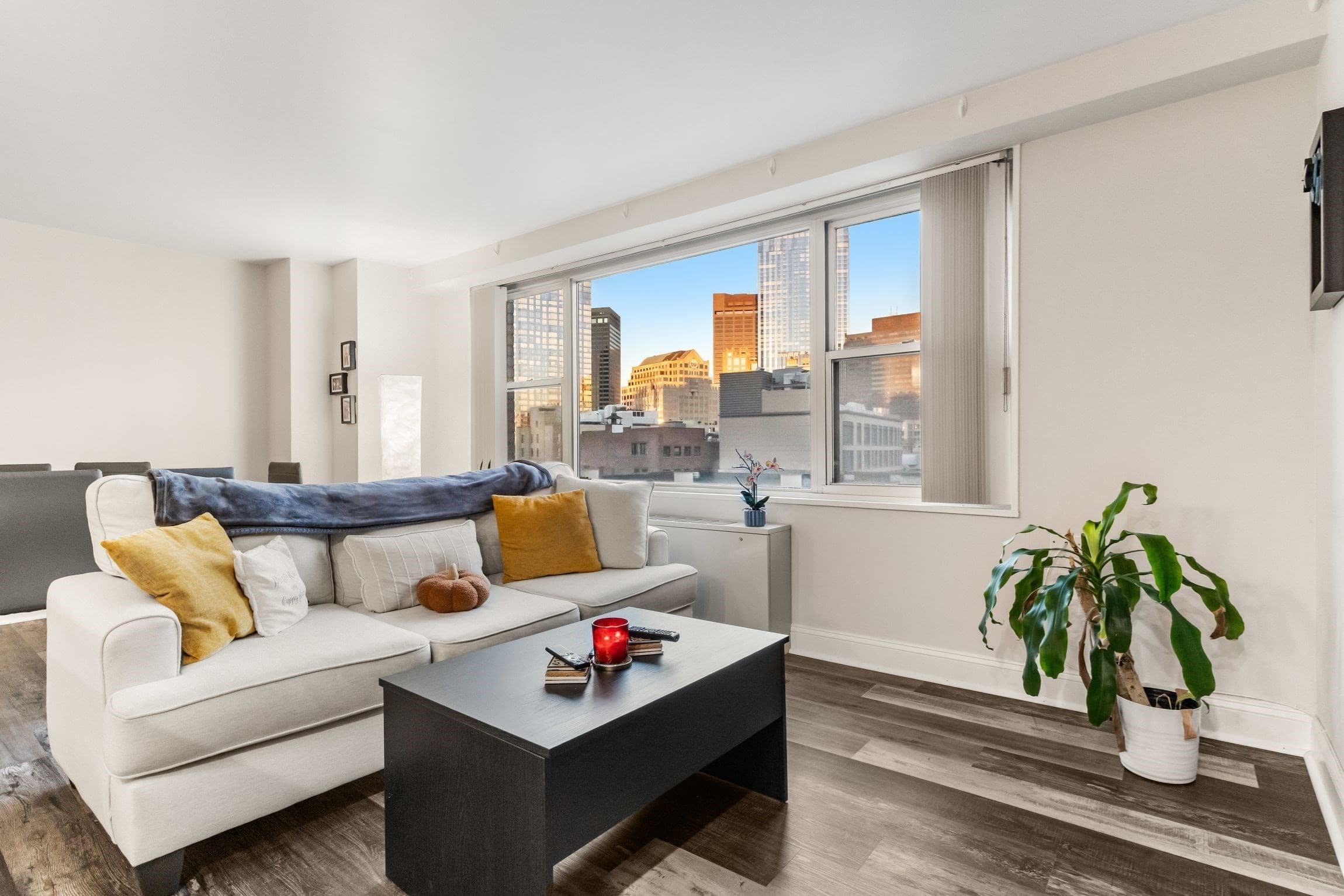 Condominium at 151 Tremont St # 12C, Boston MA 02111, Boston, photo 2 of 31