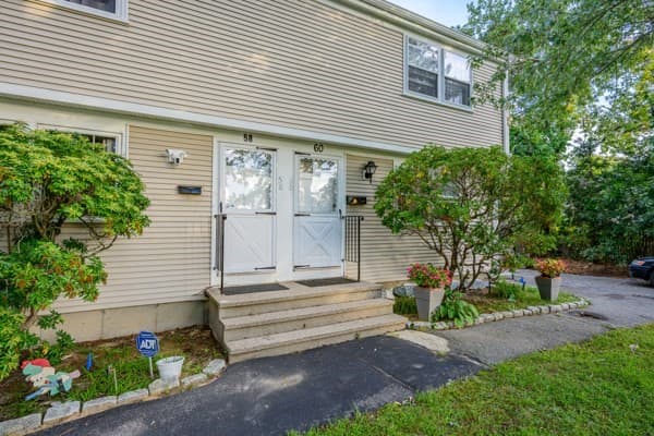 Duplex at 58-60 Lewis Road, Yarmouth MA 02673, Yarmouth, photo 16 of 29
