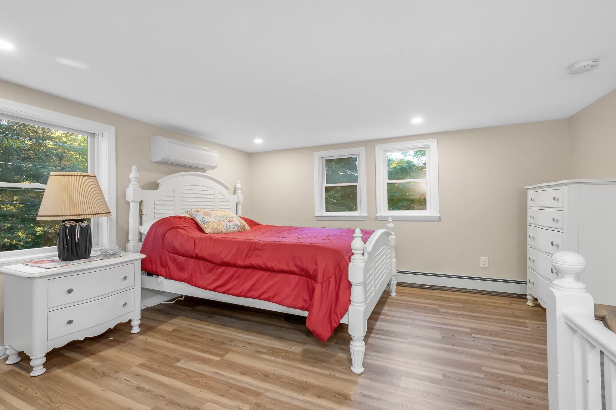 Single Family Residence at 86 Donohue Rd, Dracut MA 01826, Dracut, photo 17 of 30