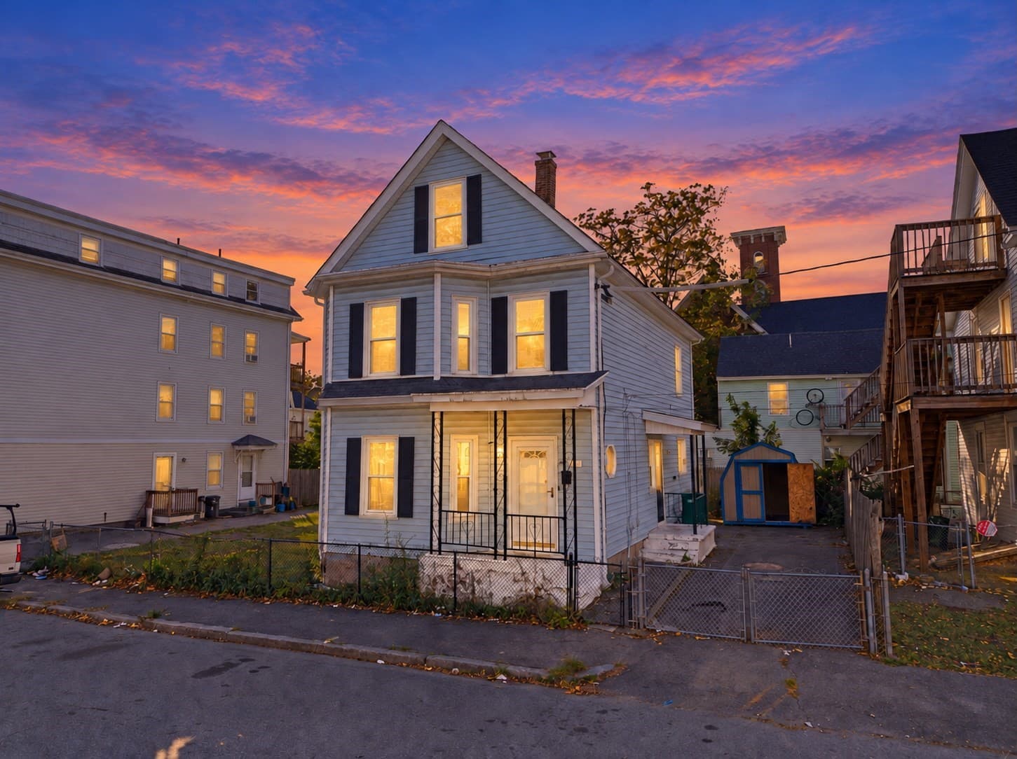 Single Family Residence at 56 Read St, Lowell MA 01850, Lowell, photo 4 of 39