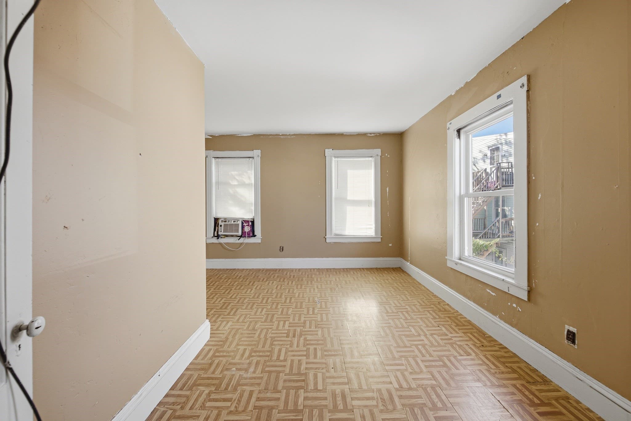 Single Family Residence at 56 Read St, Lowell MA 01850, Lowell, photo 21 of 39