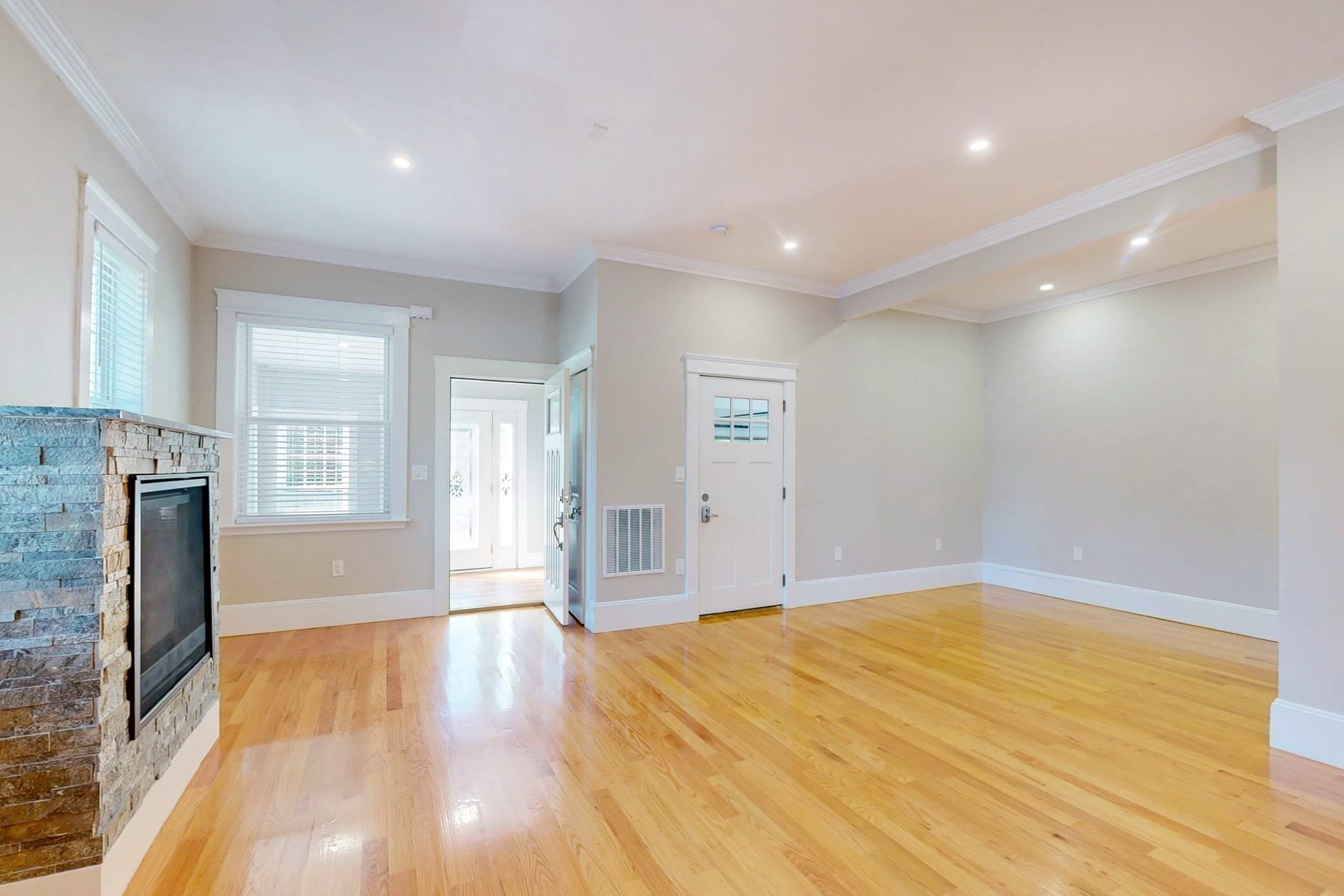 Single Family Residence at 169 Sumner Street, Quincy MA 02169, Quincy, photo 8 of 36