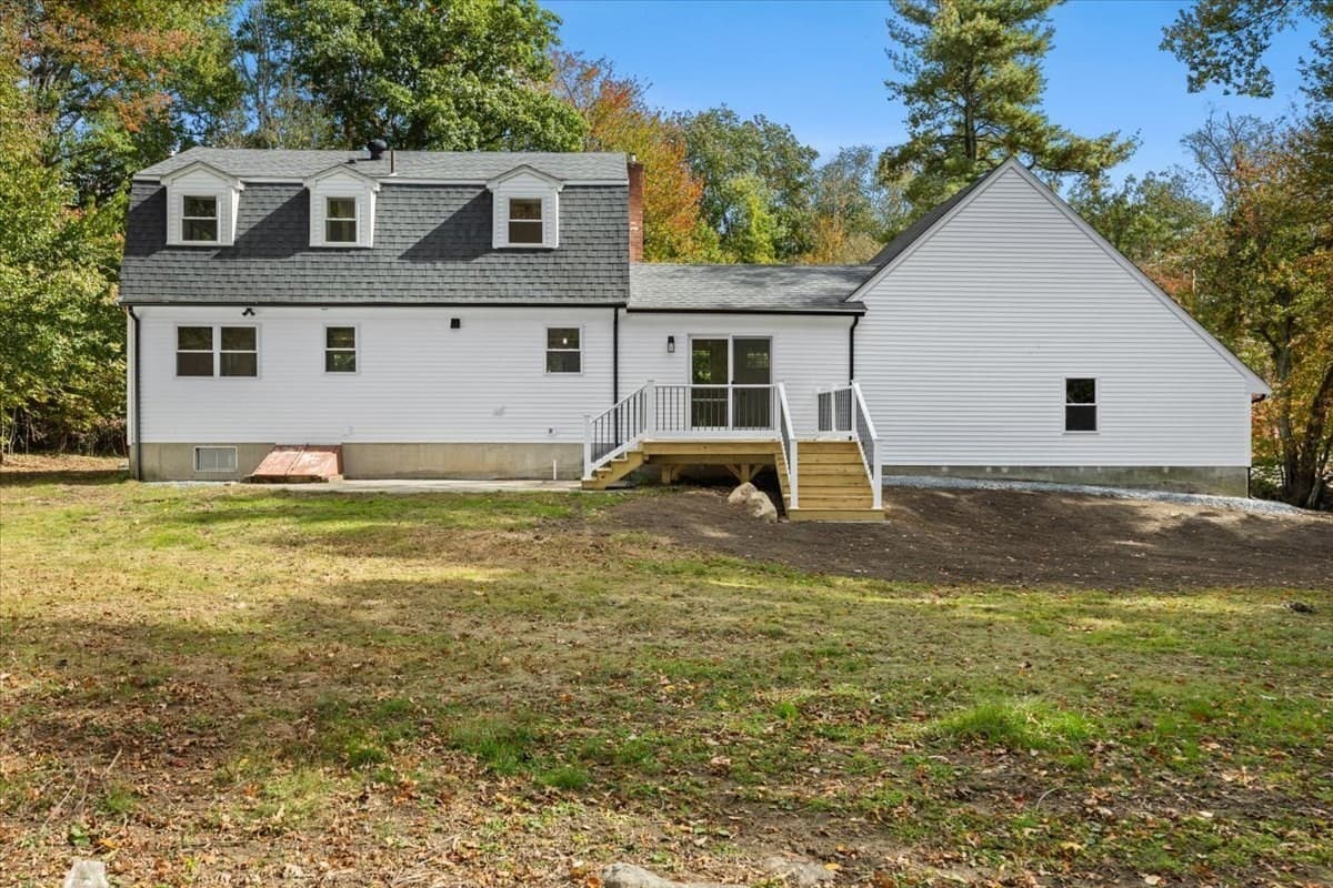 Single Family Residence at 258 Poquanticut Ave, Easton MA 02356, Easton, photo 3 of 38