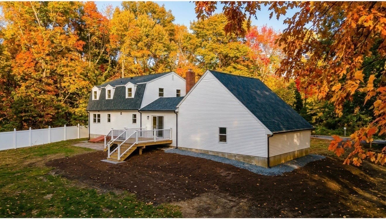 Single Family Residence at 258 Poquanticut Ave, Easton MA 02356, Easton, photo 4 of 38