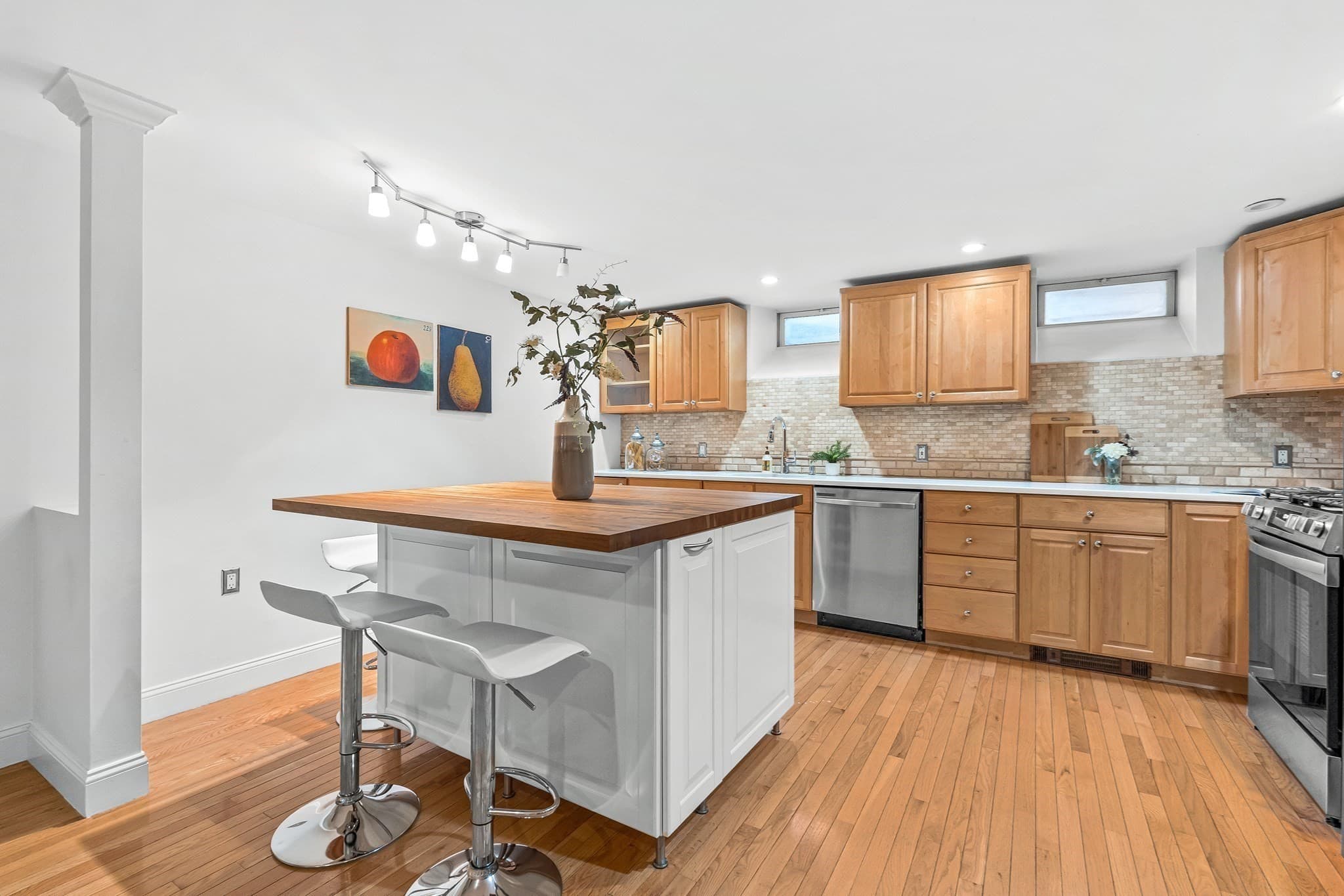 Condominium at 30 Second St # 2, Cambridge MA 02141, Cambridge, photo 12 of 36