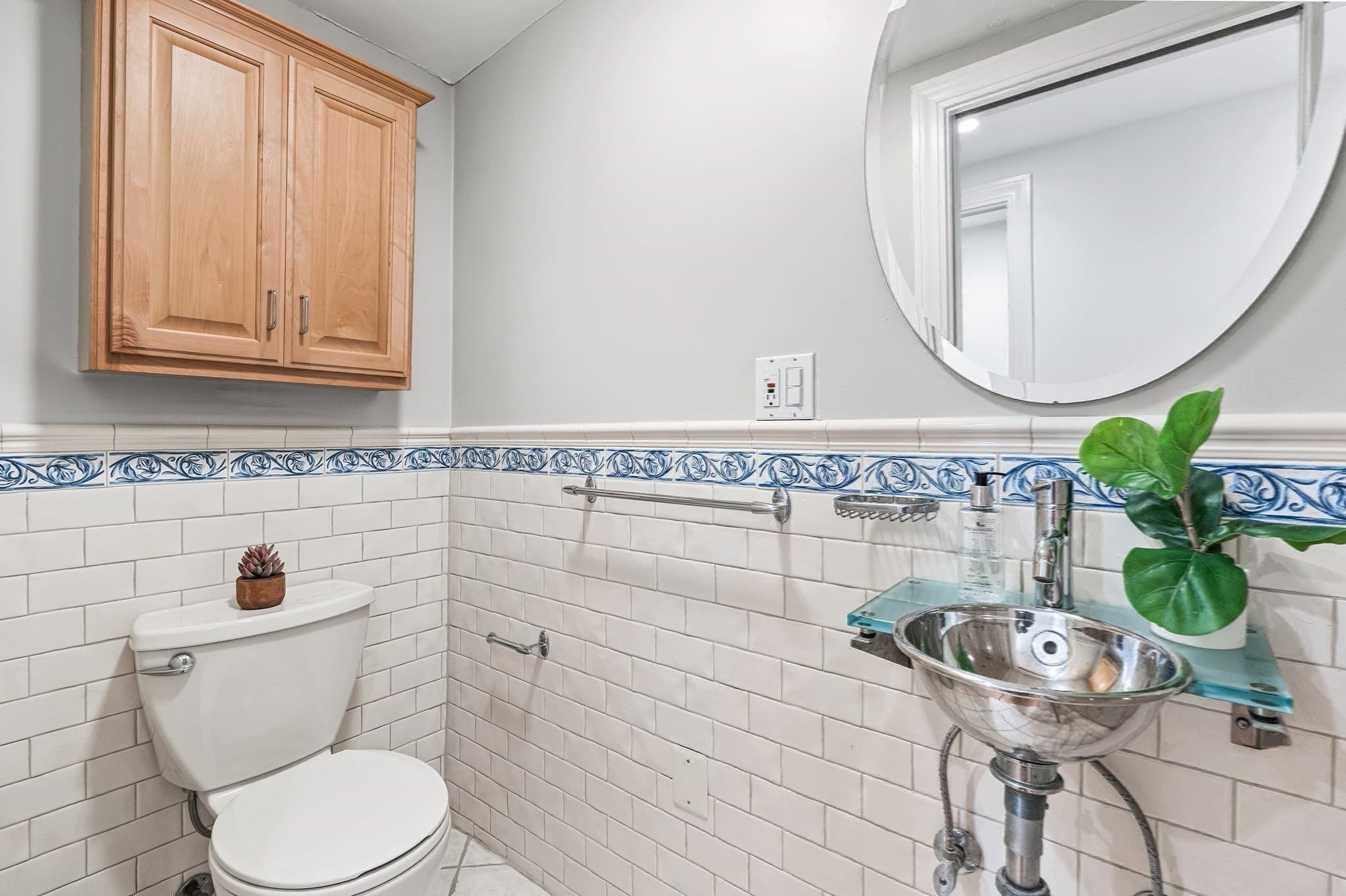 Condominium at 30 Second St # 2, Cambridge MA 02141, Cambridge, photo 19 of 36