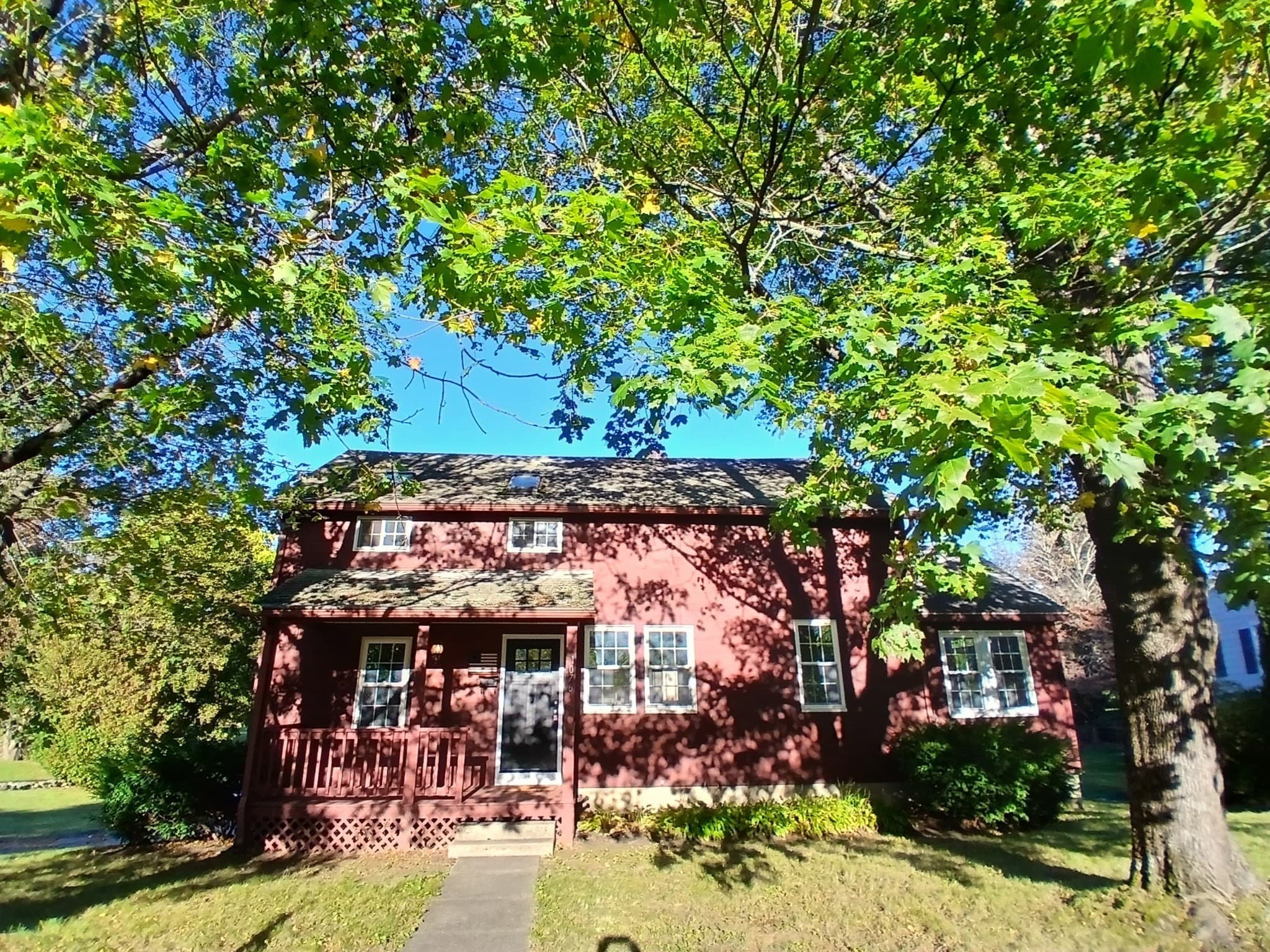 1076 Hill Street, Northbridge MA 01588