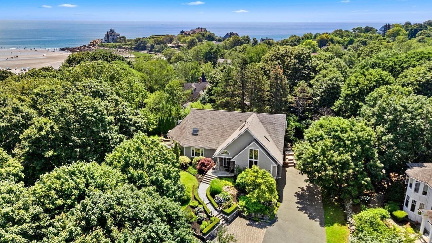 Single Family Residence at 2 Mallard Way, Gloucester MA 01930, Gloucester, photo 2 of 42