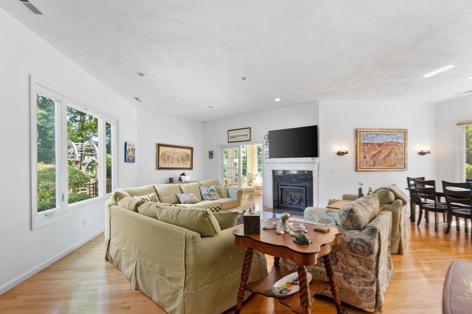 Single Family Residence at 2 Mallard Way, Gloucester MA 01930, Gloucester, photo 26 of 42