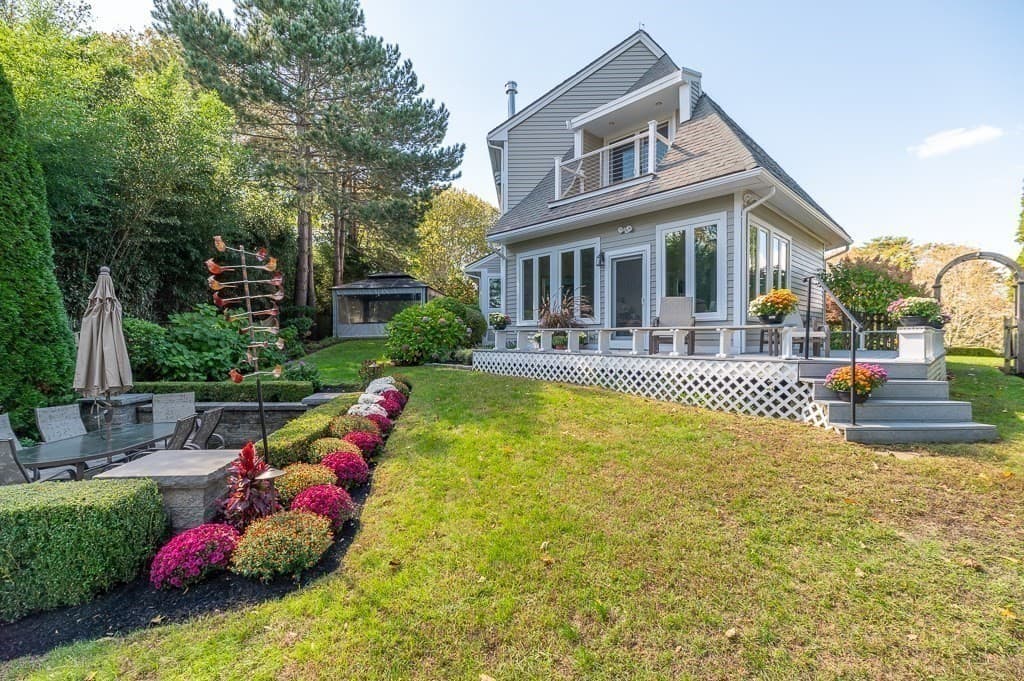 Single Family Residence at 2 Mallard Way, Gloucester MA 01930, Gloucester, photo 9 of 42