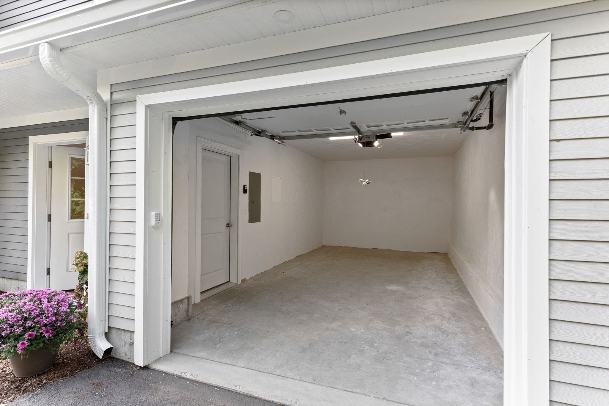 Single Family Residence at 44 Dean St. # 204, Taunton MA 02780, Taunton, photo 29 of 32