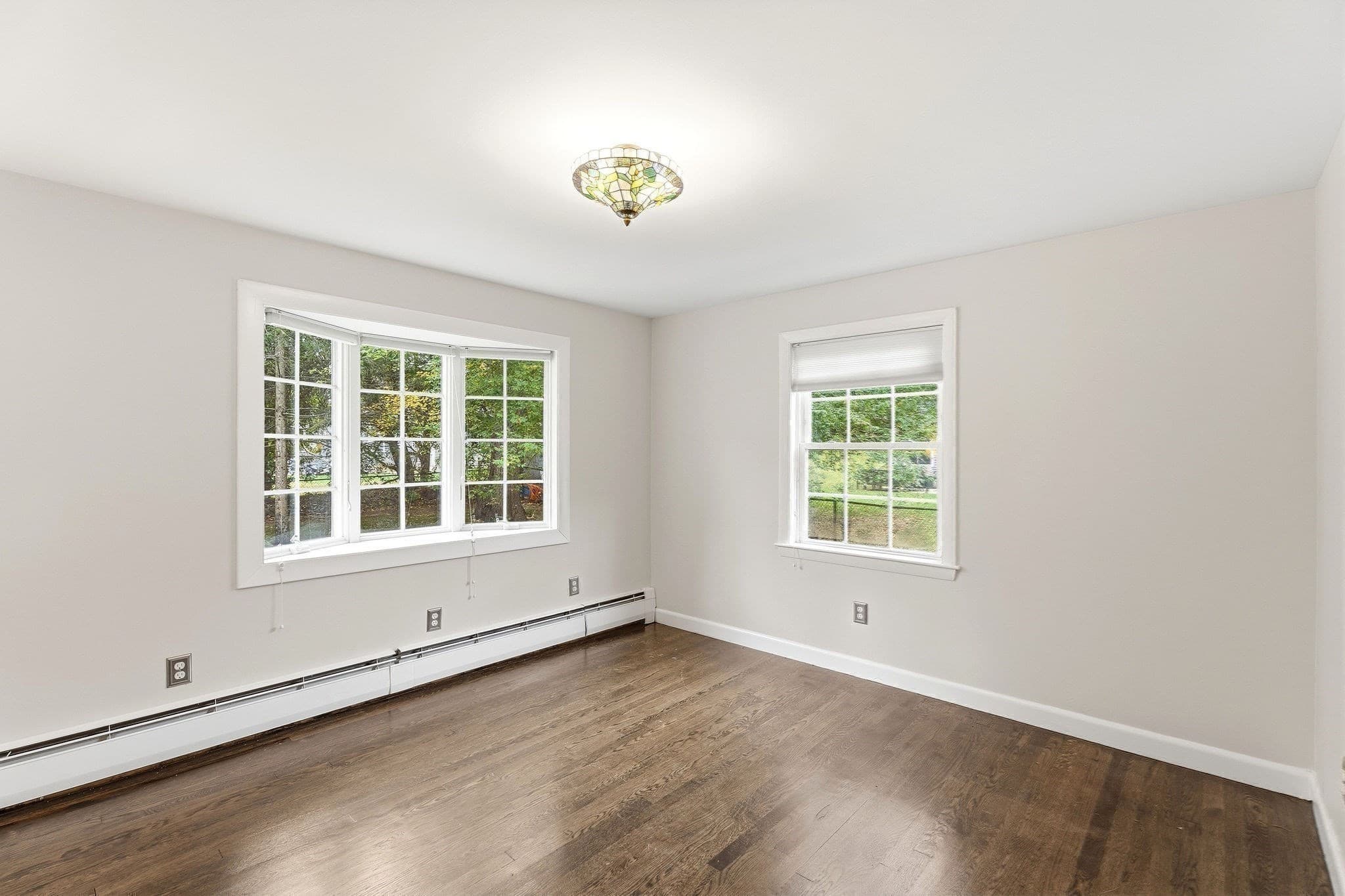 Single Family Residence at 9 Eclipse Ave, Chelmsford MA 01824, photo 17 of 27