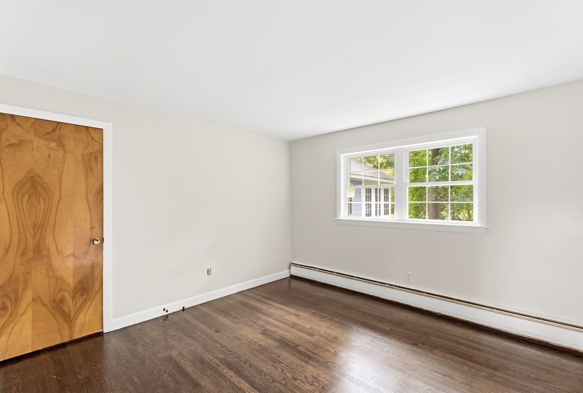 Single Family Residence at 9 Eclipse Ave, Chelmsford MA 01824, photo 20 of 27