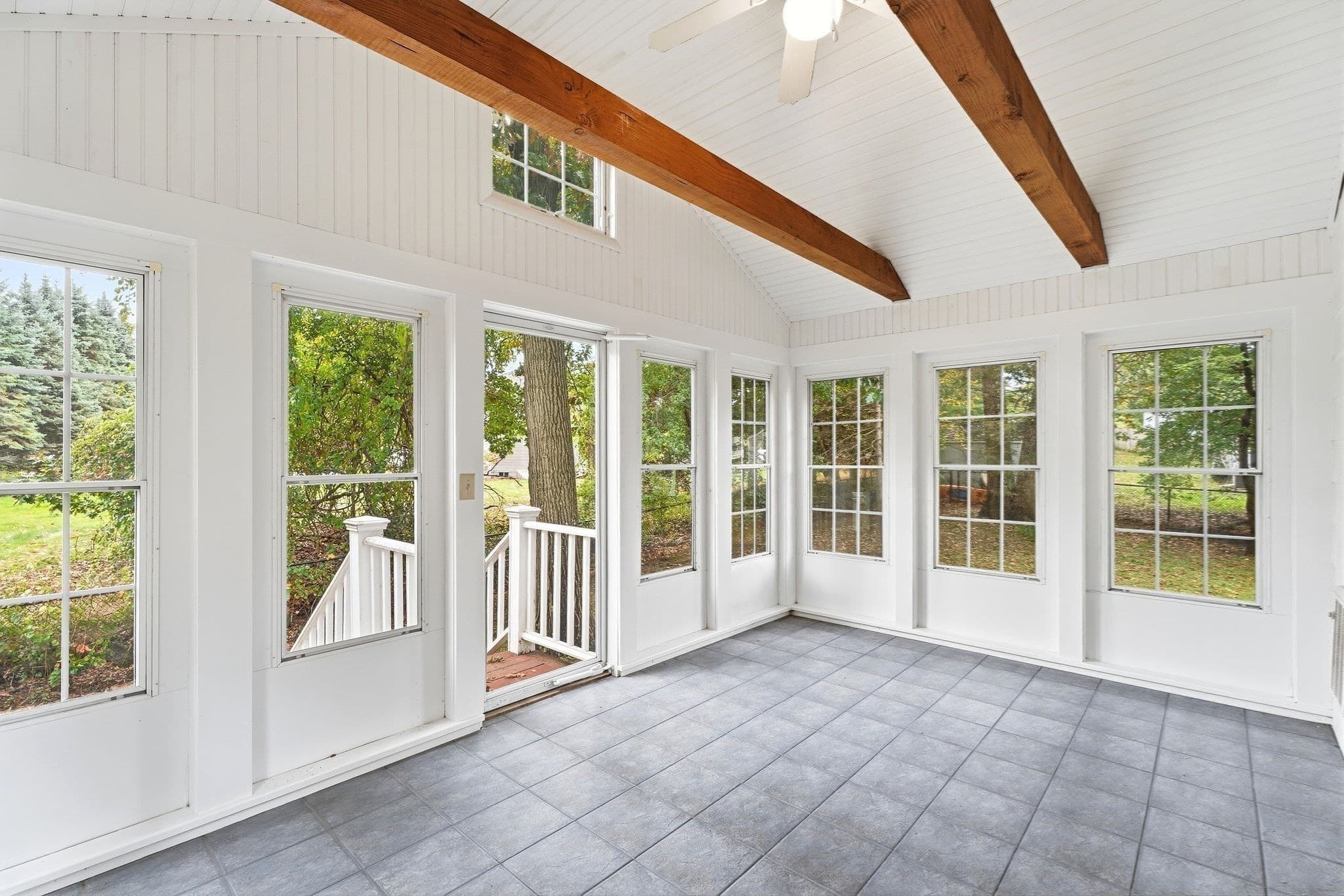 Single Family Residence at 9 Eclipse Ave, Chelmsford MA 01824, photo 9 of 27