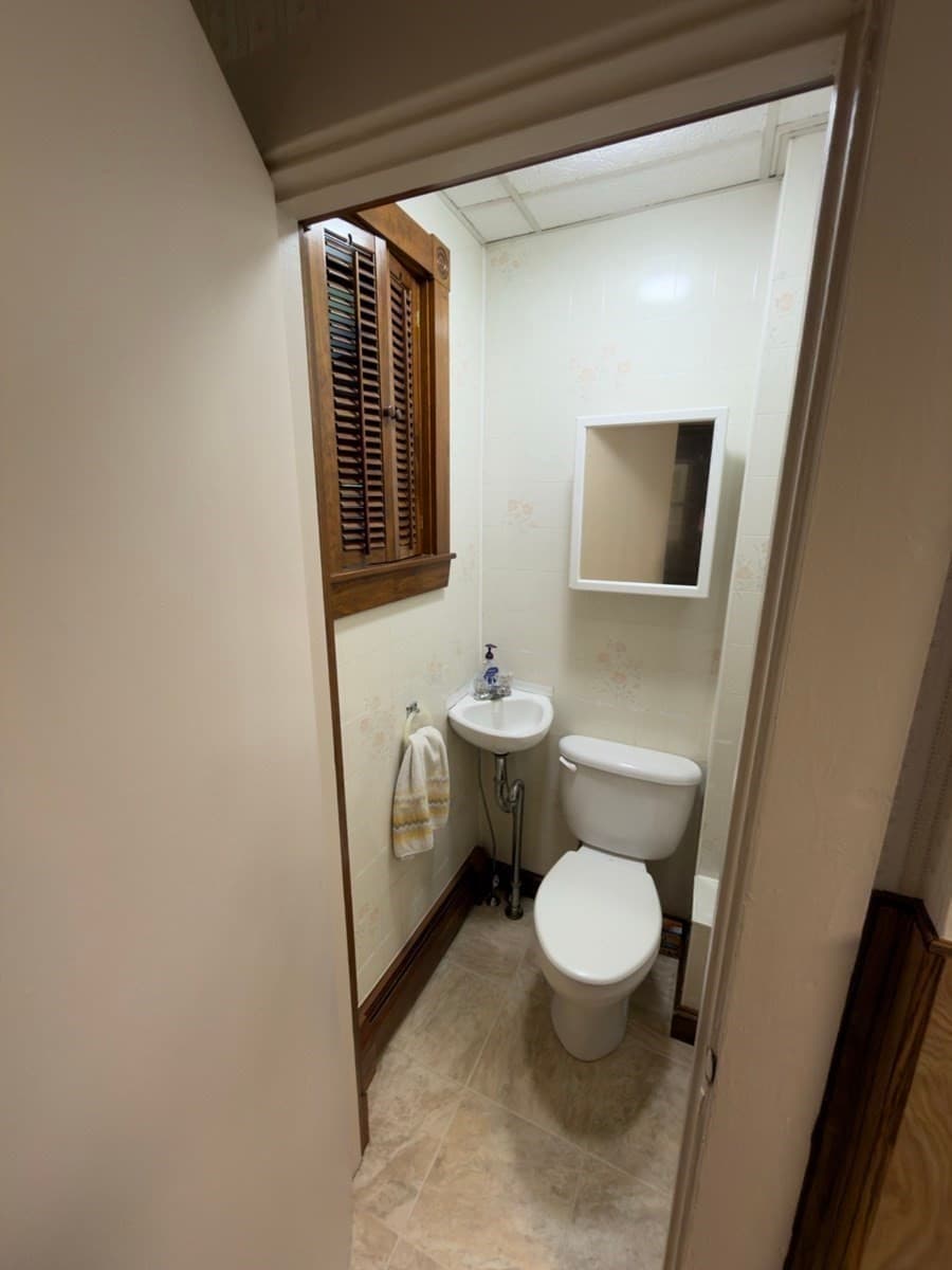 Single Family Residence at 14 Irwin St, Winthrop MA 02152, Winthrop, photo 15 of 26