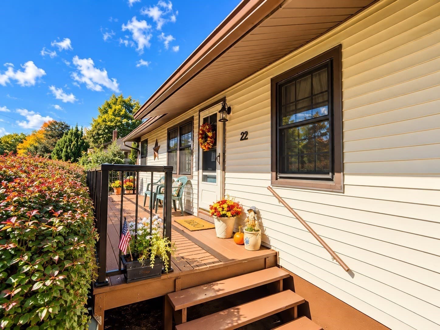 Single Family Residence at 22 Loring St, Auburn MA 01501, Auburn, photo 6 of 28