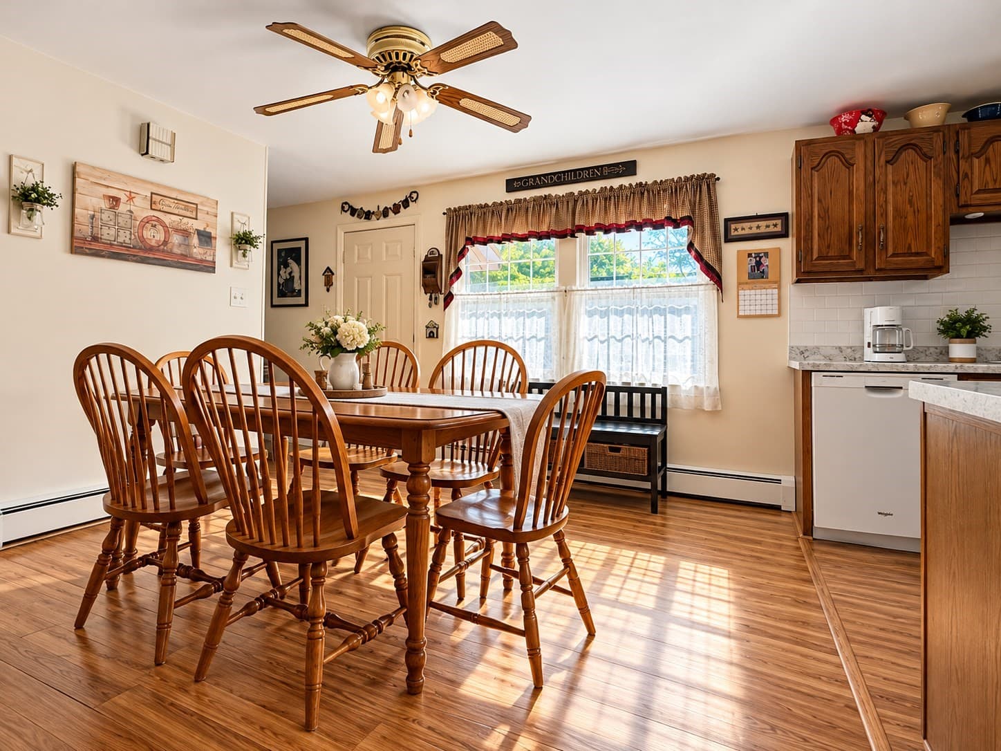 Single Family Residence at 22 Loring St, Auburn MA 01501, Auburn, photo 13 of 28