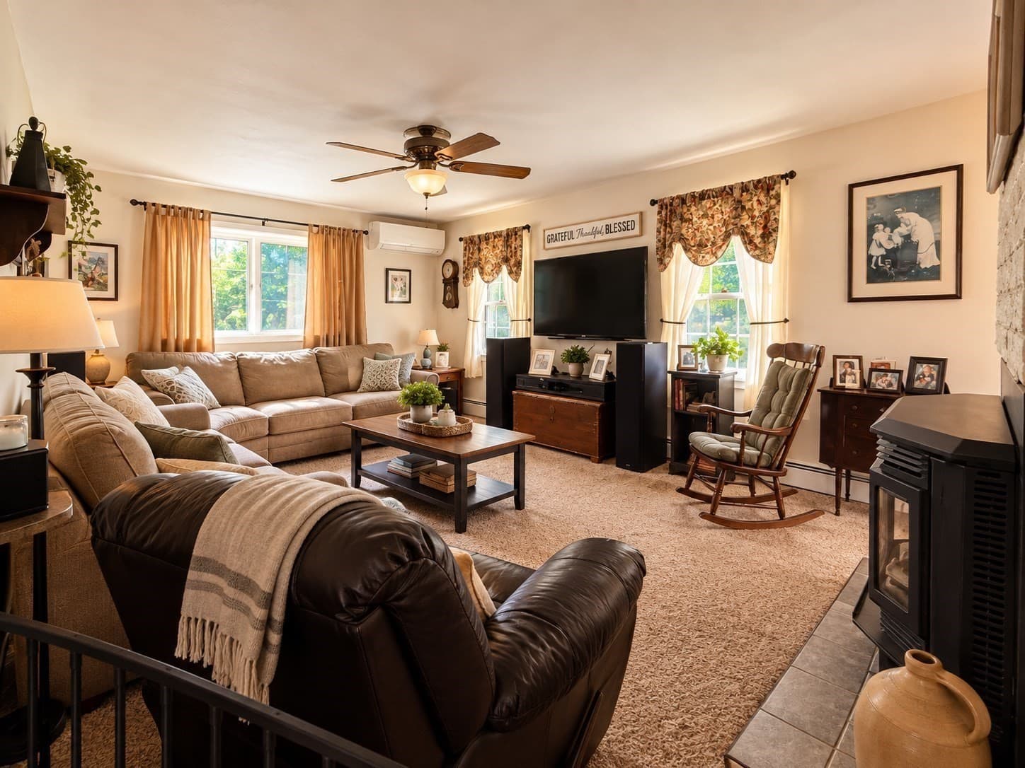 Single Family Residence at 22 Loring St, Auburn MA 01501, Auburn, photo 16 of 28