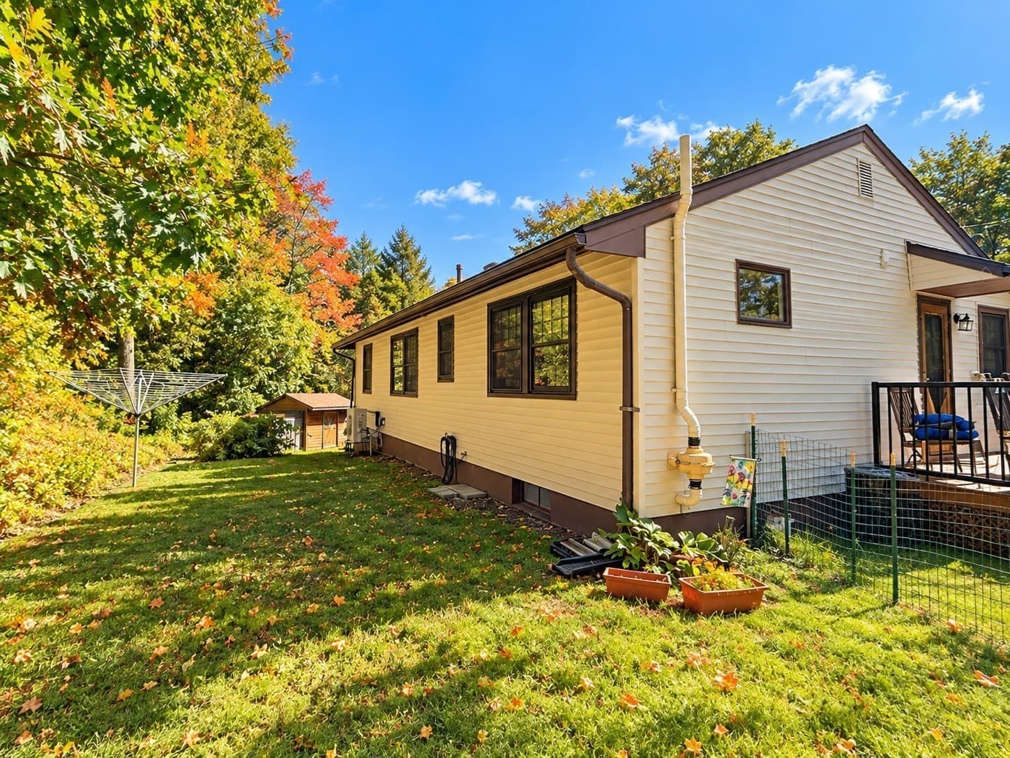 Single Family Residence at 22 Loring St, Auburn MA 01501, Auburn, photo 8 of 28