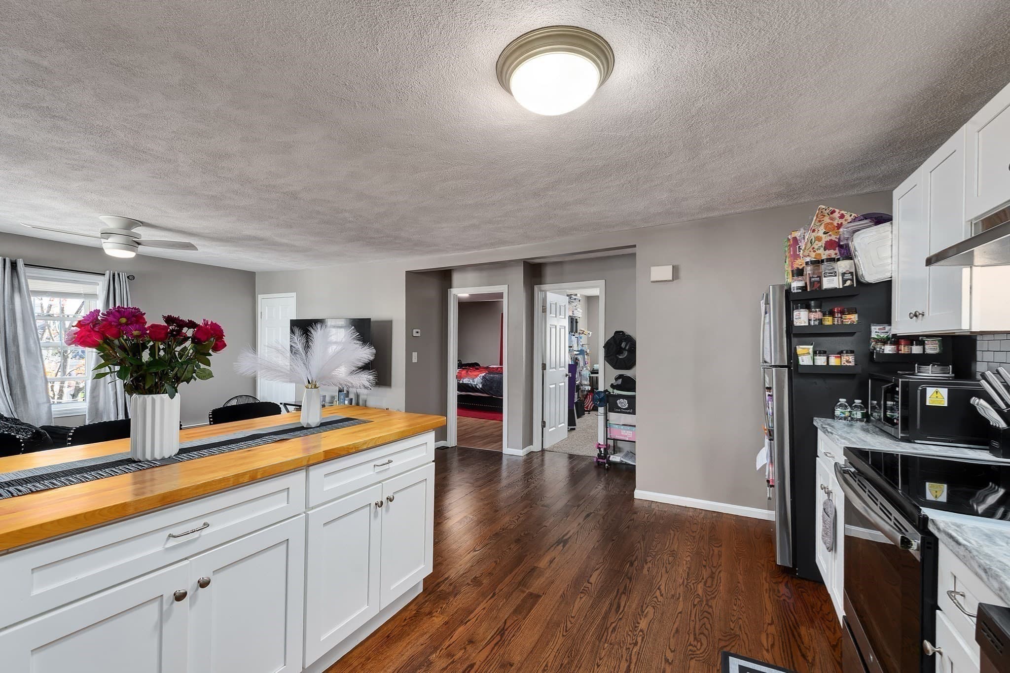 3 Family - 3 Units Up/Down at 27 Holten St, Danvers MA 01923, Danvers, photo 17 of 34