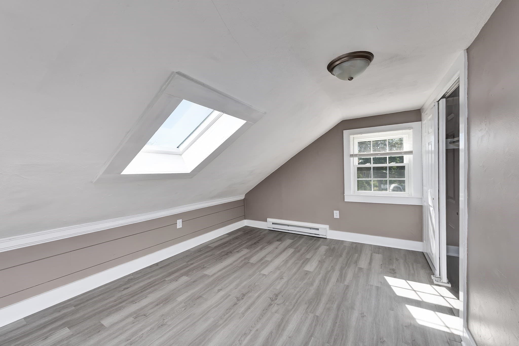 3 Family - 3 Units Up/Down at 27 Holten St, Danvers MA 01923, Danvers, photo 11 of 34