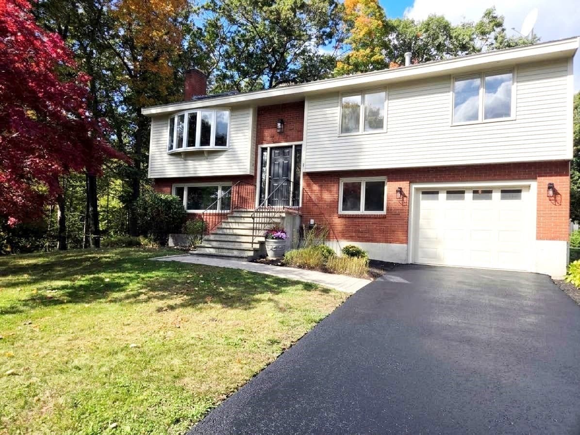 51 Wood Lane, Maynard MA 01754