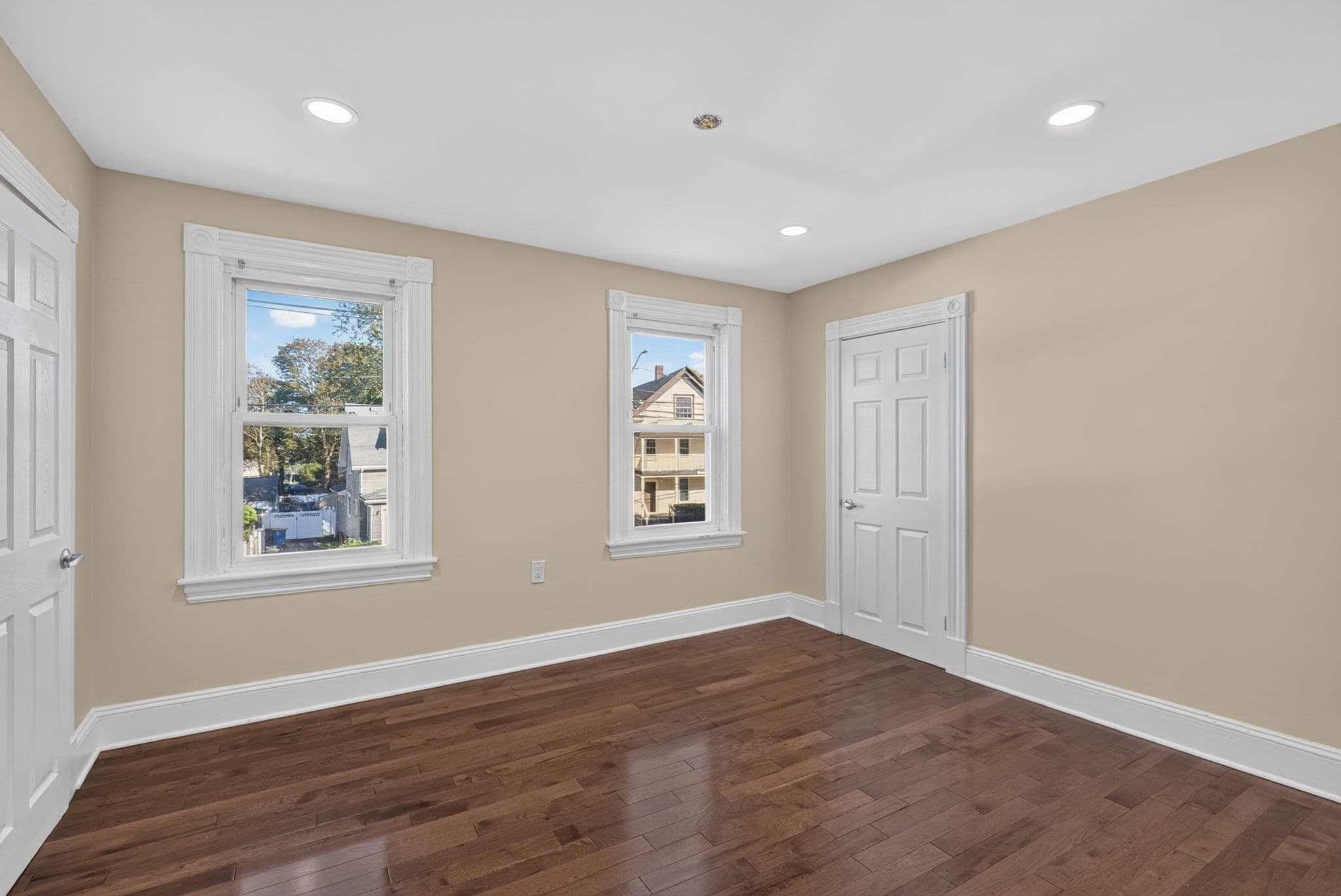 Single Family Residence at 703 S Main St, Randolph MA 02368, Randolph, photo 13 of 39