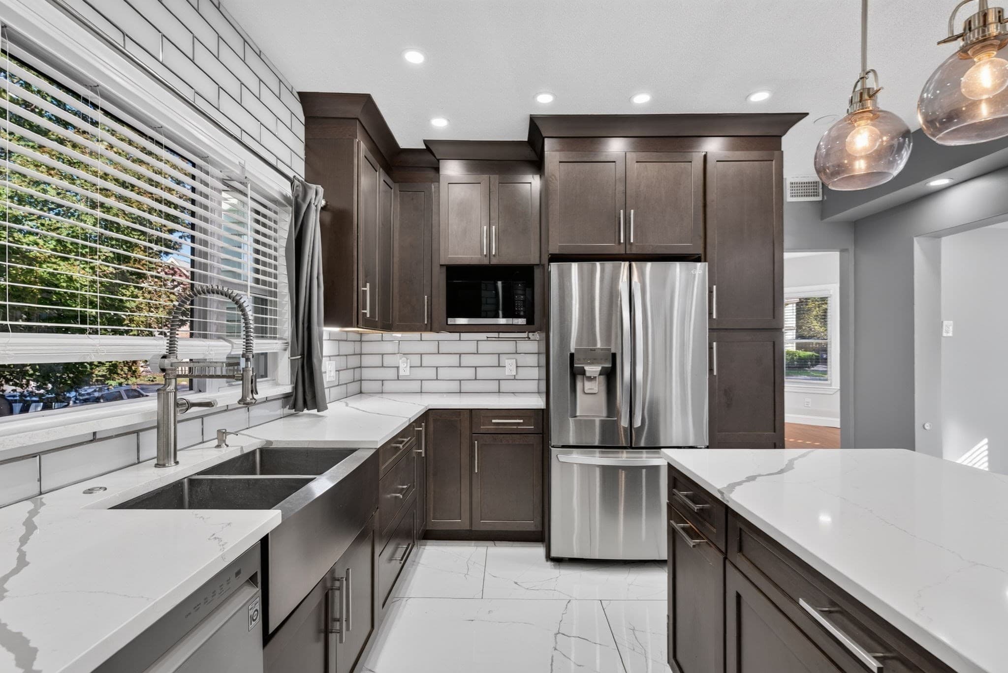 Single Family Residence at 703 S Main St, Randolph MA 02368, Randolph, photo 5 of 39