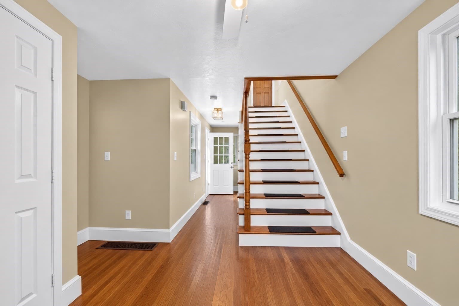Single Family Residence at 703 S Main St, Randolph MA 02368, Randolph, photo 20 of 39