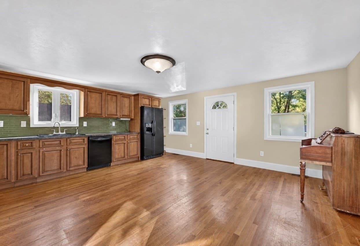 Single Family Residence at 703 S Main St, Randolph MA 02368, Randolph, photo 19 of 39