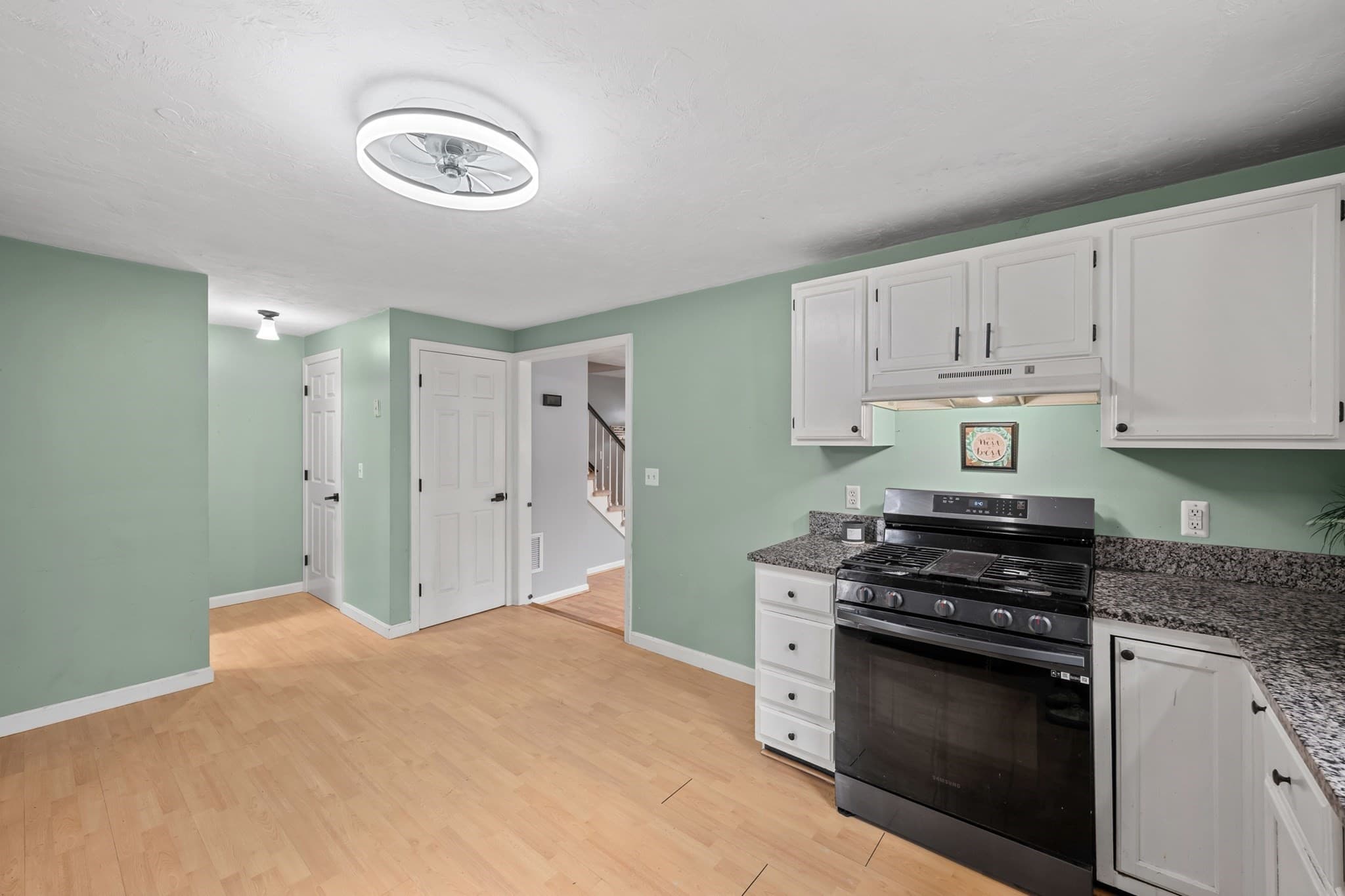 Condominium at 324 Wildwood Ave # 324, Worcester MA 01603, Worcester, photo 7 of 29
