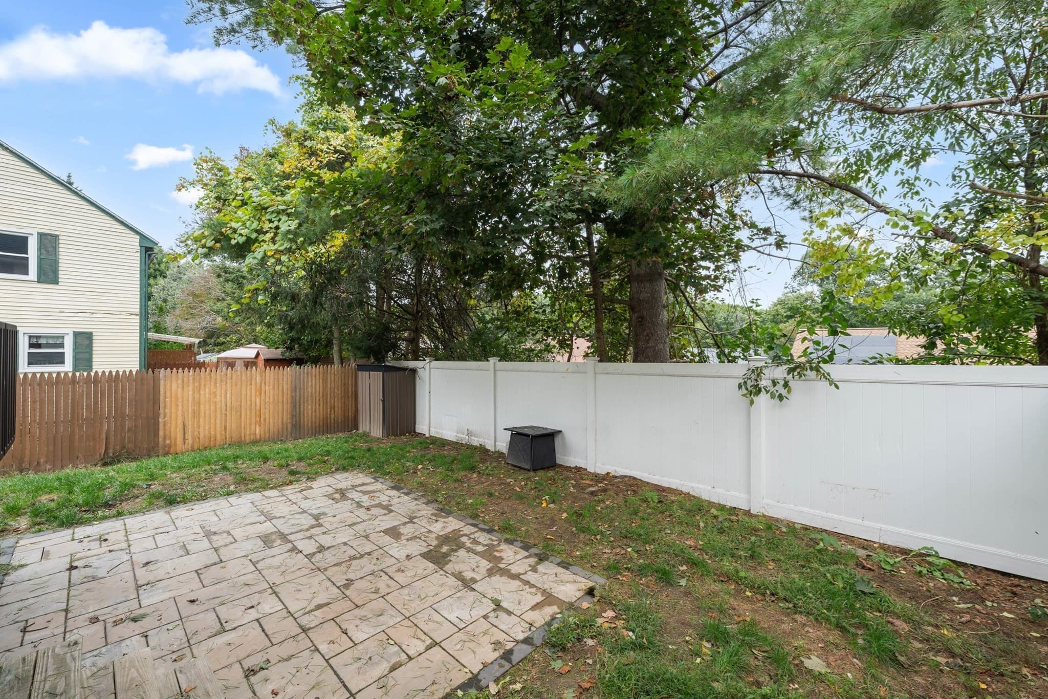 Condominium at 324 Wildwood Ave # 324, Worcester MA 01603, Worcester, photo 24 of 29