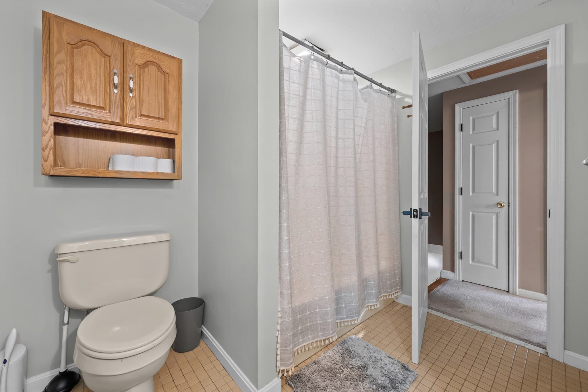 Condominium at 324 Wildwood Ave # 324, Worcester MA 01603, Worcester, photo 18 of 29