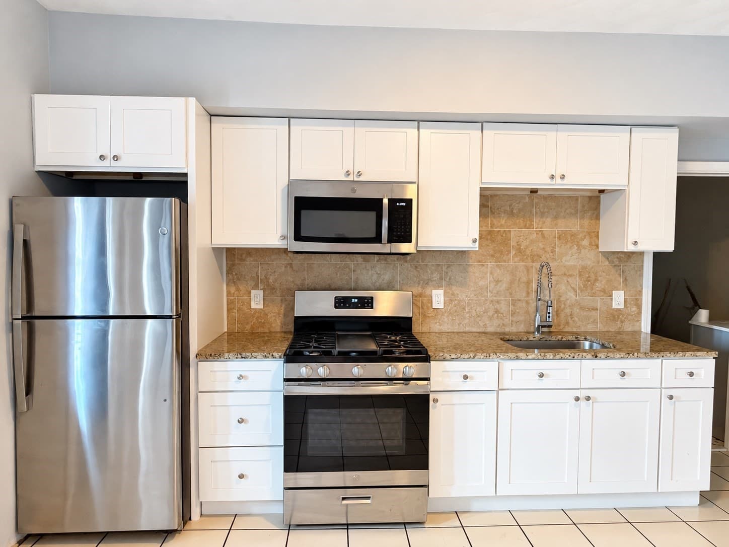 5-9 Family at 523 Whipple St, Fall River MA 02724, Fall River, photo 20 of 26