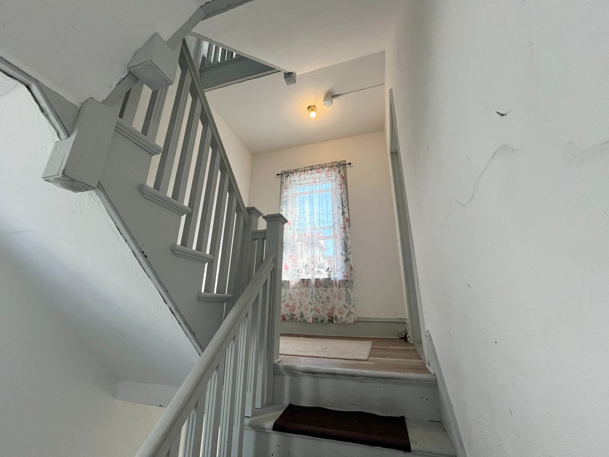 5-9 Family at 523 Whipple St, Fall River MA 02724, Fall River, photo 11 of 26
