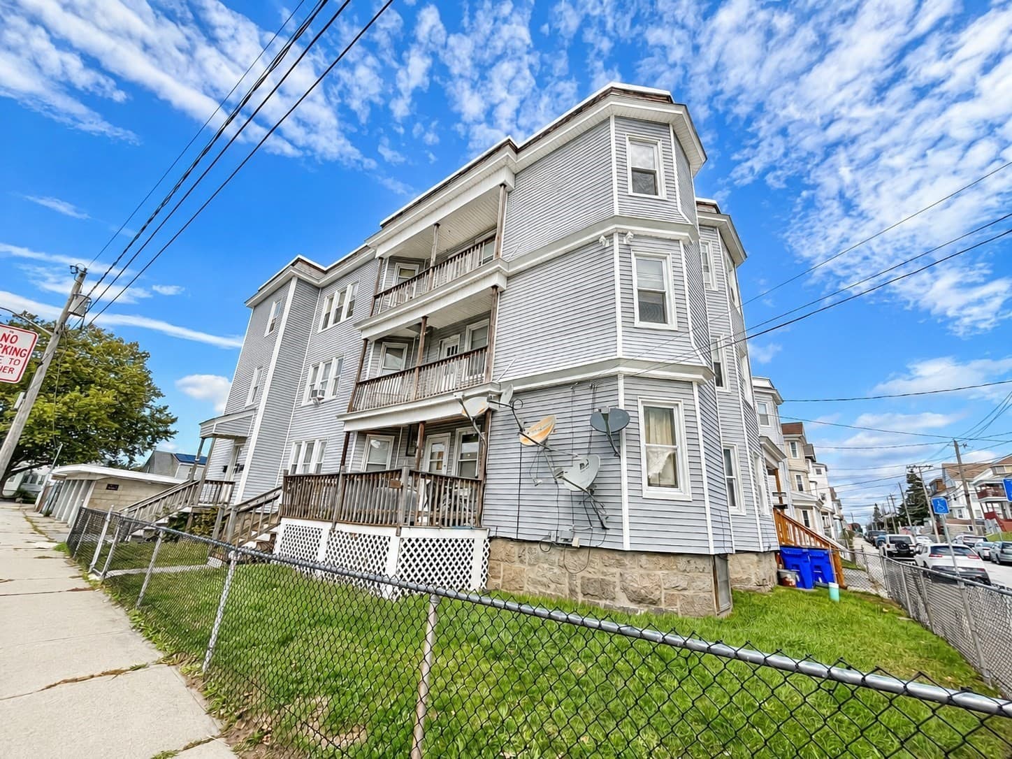 5-9 Family at 523 Whipple St, Fall River MA 02724, Fall River, photo 4 of 26
