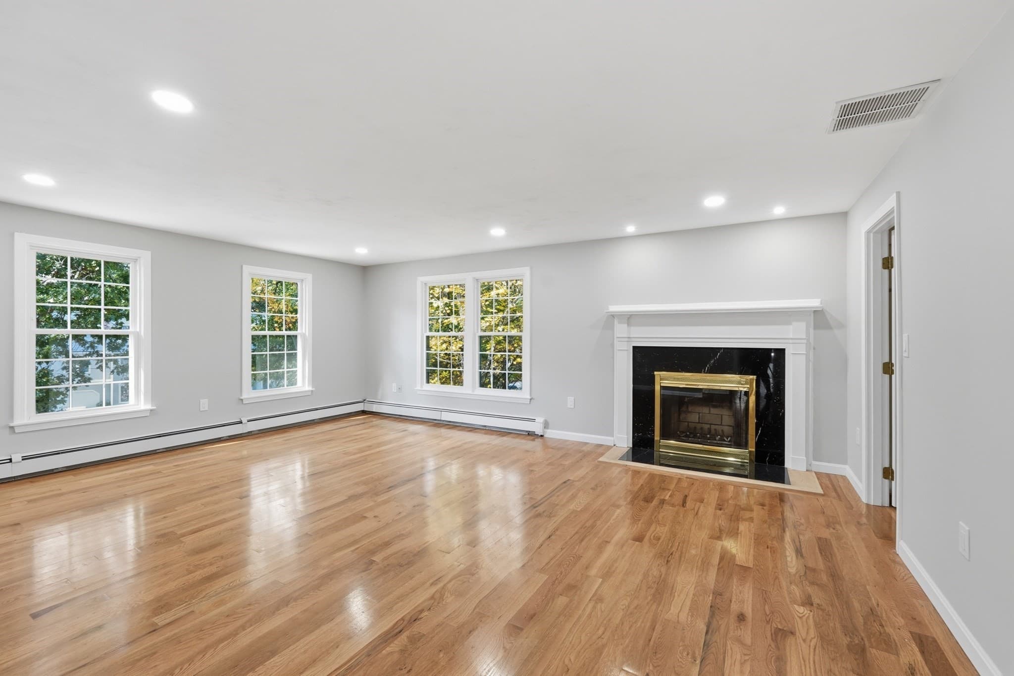 Single Family Residence at 46 Barnard Rd, Marlborough MA 01752, Marlborough, photo 24 of 42