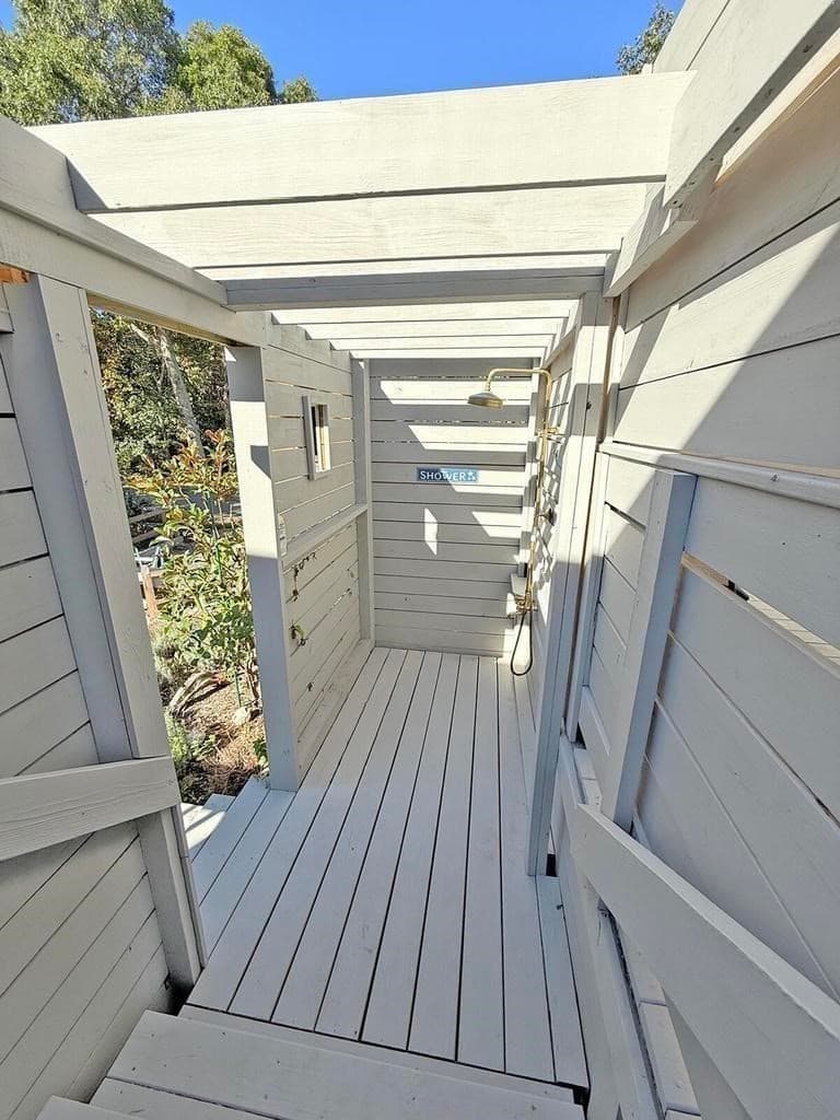 Single Family Residence at 10 Atwater Dr, Falmouth MA 02536, Falmouth, photo 12 of 24
