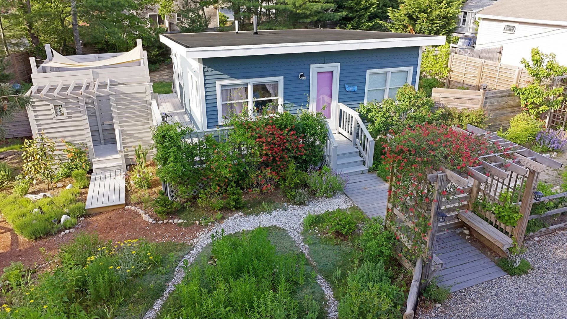 10 Atwater Dr, Falmouth MA 02536