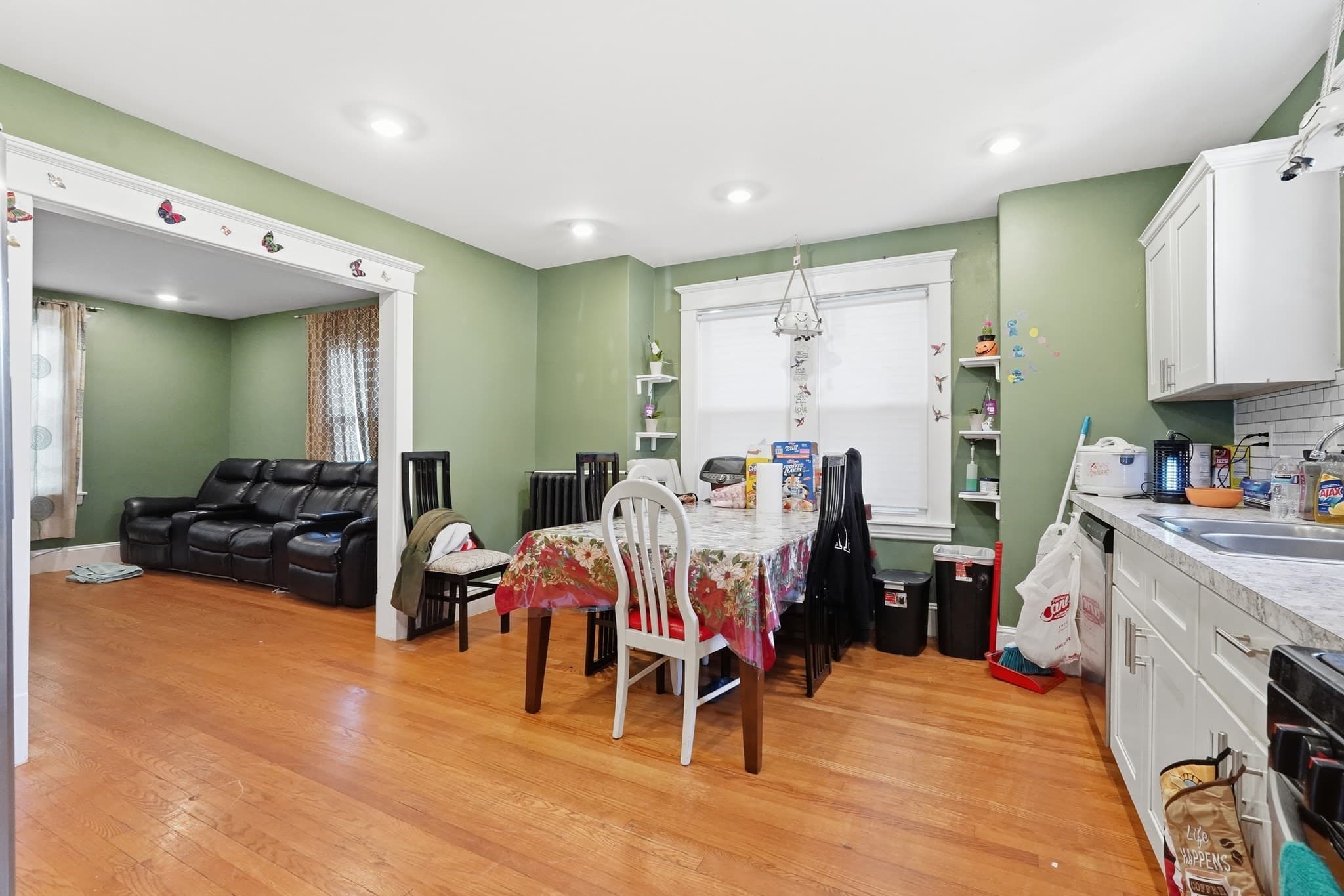 Single Family Residence at 10 Wilber St, Springfield MA 01104, Springfield, photo 13 of 35