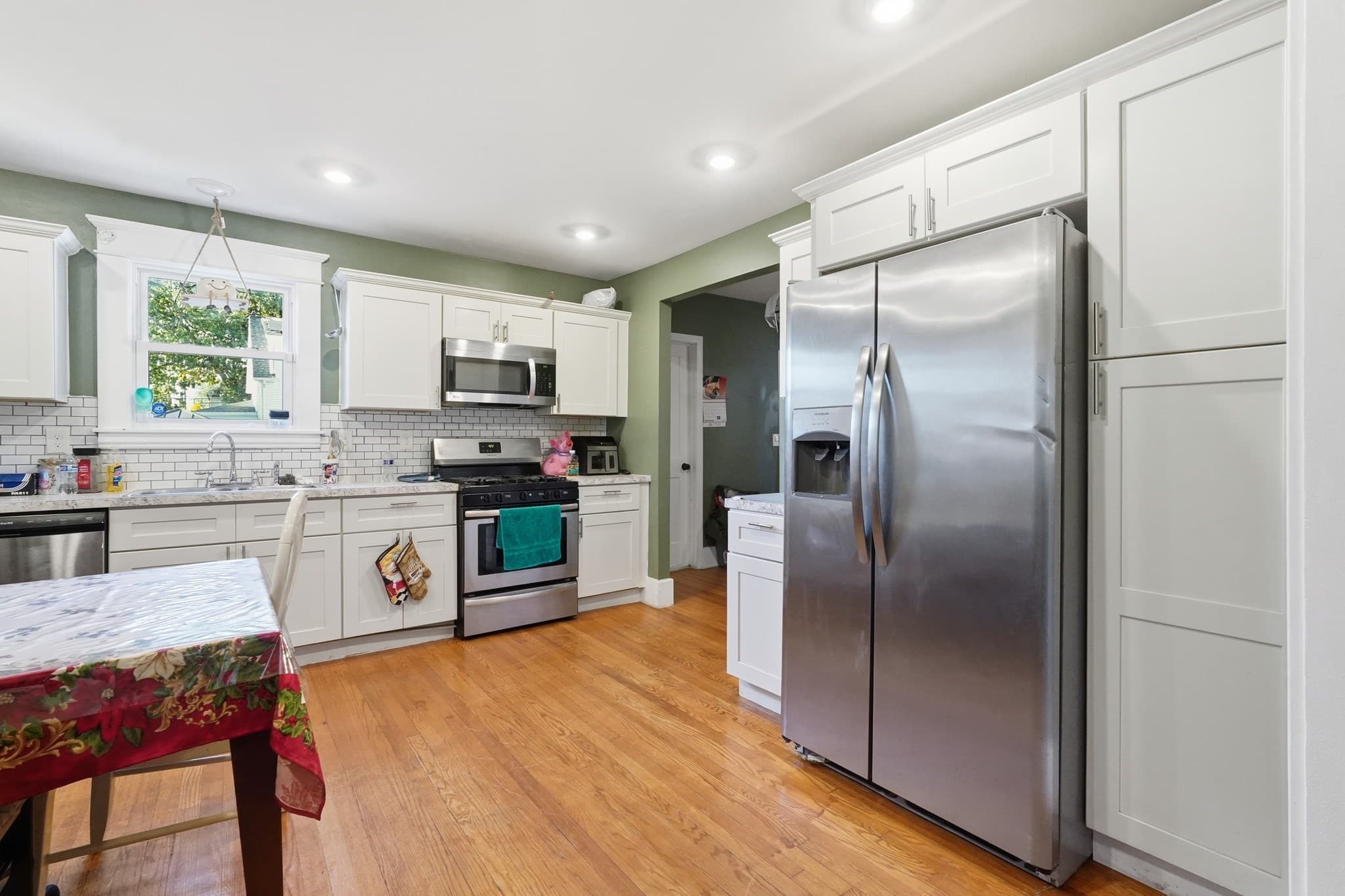 Single Family Residence at 10 Wilber St, Springfield MA 01104, Springfield, photo 20 of 35