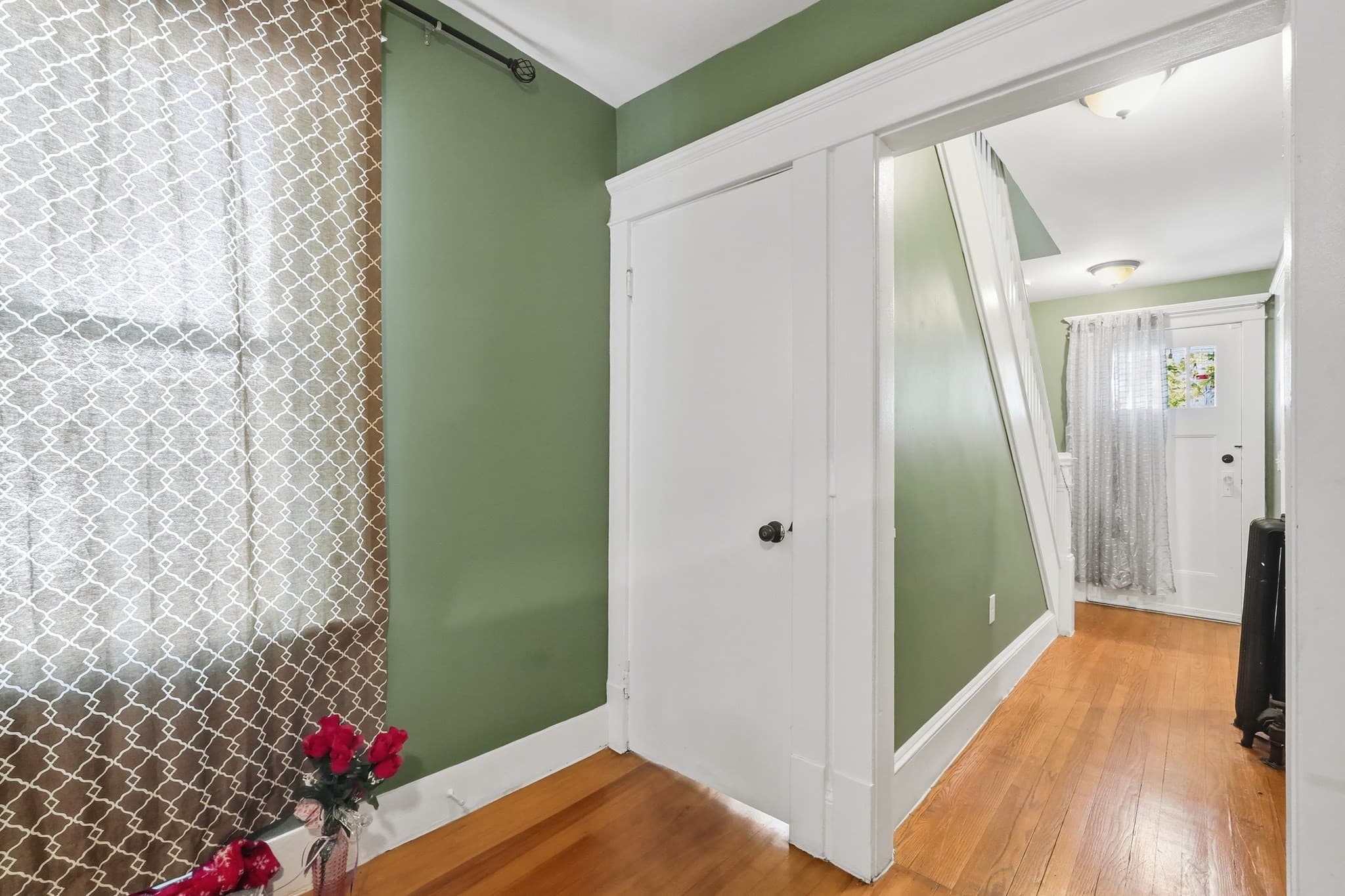 Single Family Residence at 10 Wilber St, Springfield MA 01104, Springfield, photo 10 of 35