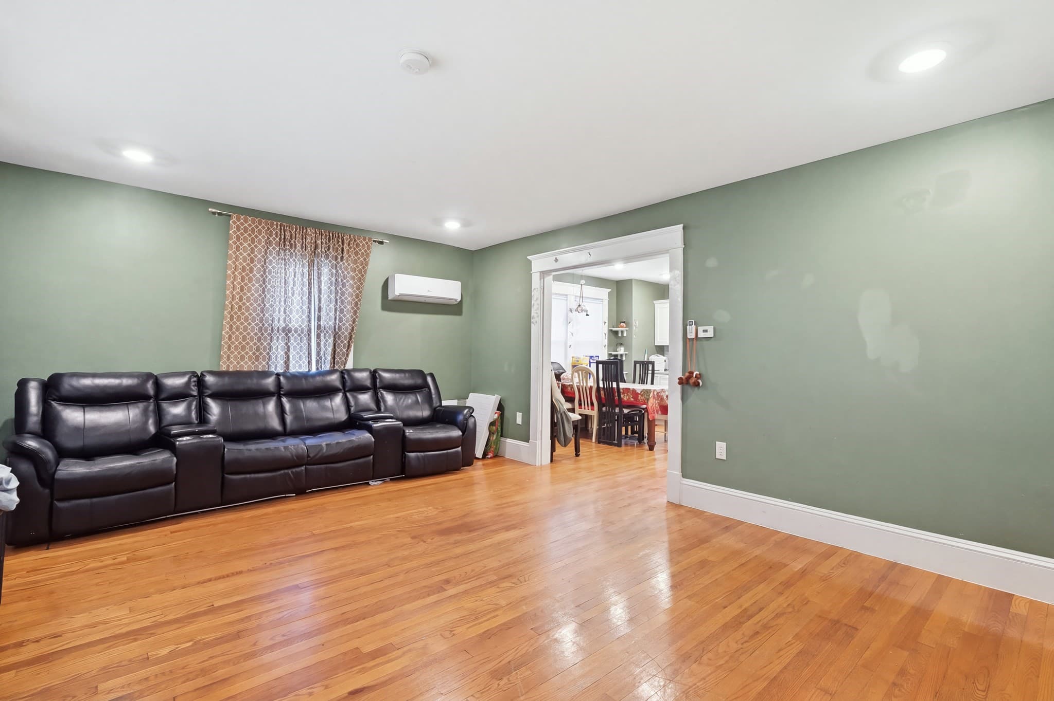 Single Family Residence at 10 Wilber St, Springfield MA 01104, Springfield, photo 21 of 35