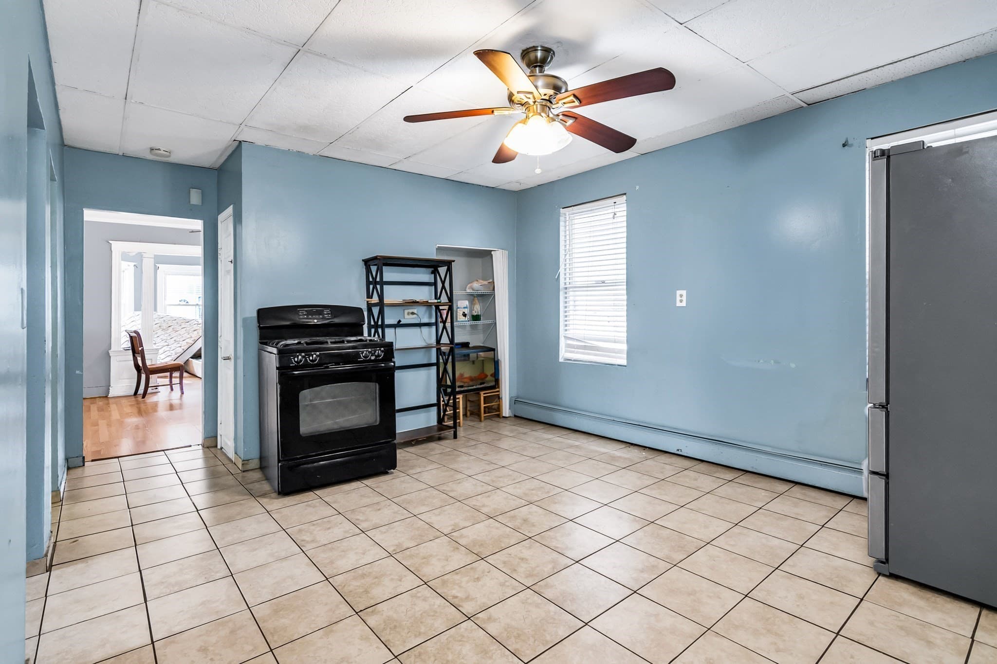 3 Family at 7-9 Champlain Ave, Lawrence MA 01841, Lawrence, photo 11 of 42