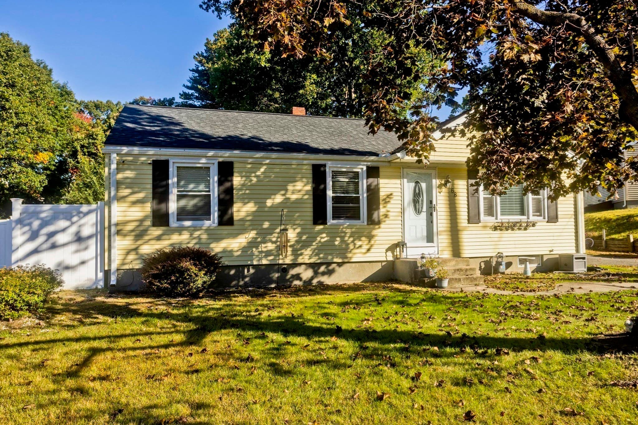 68 Gatewood Rd, Springfield MA 01119