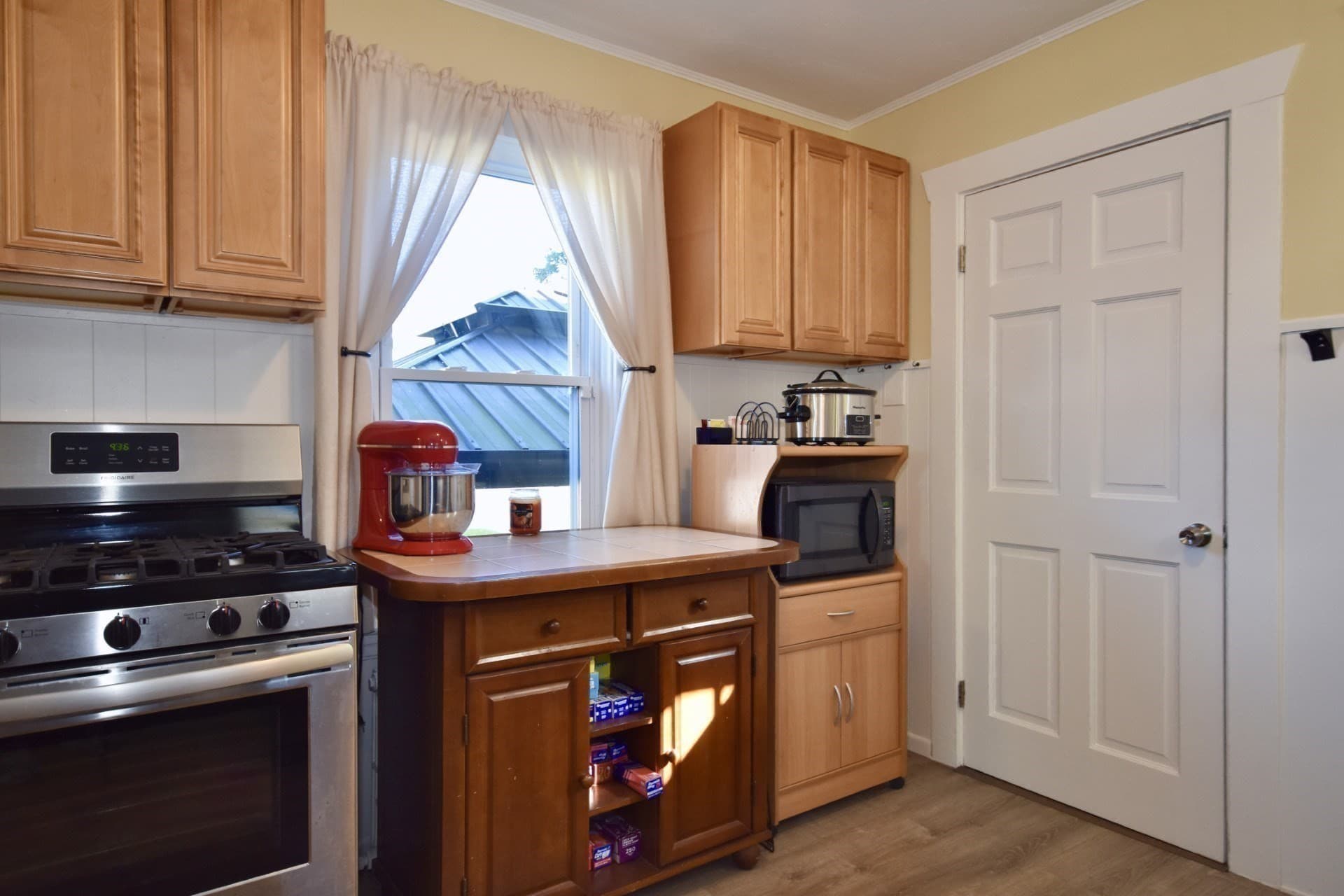 Single Family Residence at 36 Hedge Street, Fairhaven MA 02719, Fairhaven, photo 14 of 26