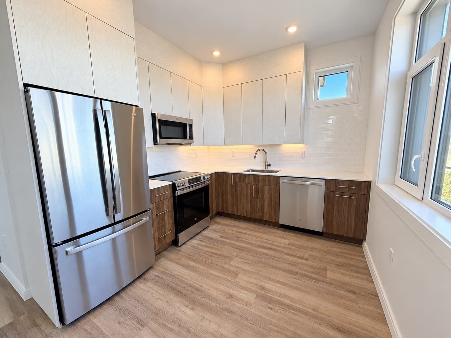 Condominium at 13 Warwick St # 401, Somerville MA 02143, Somerville, photo 9 of 41